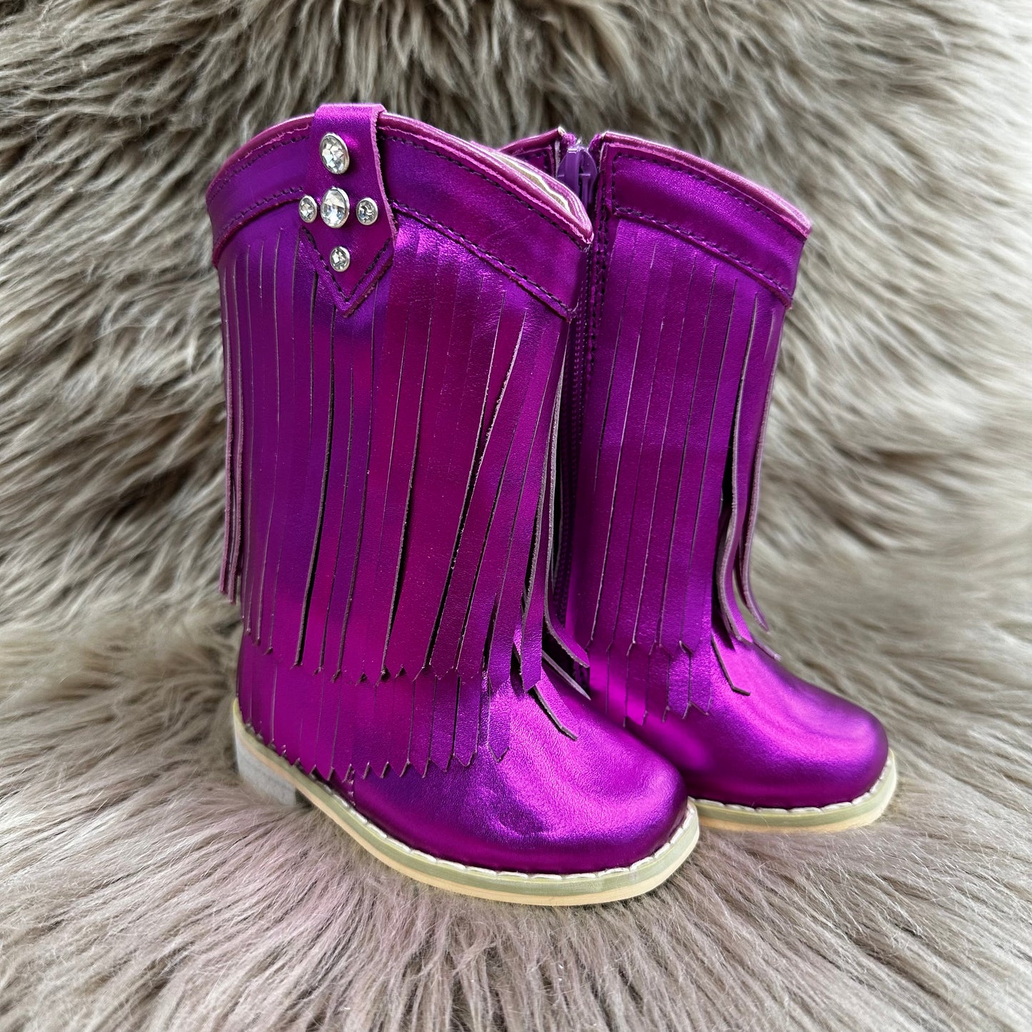 RTS METALLIC Magenta Fringe Cowgirls